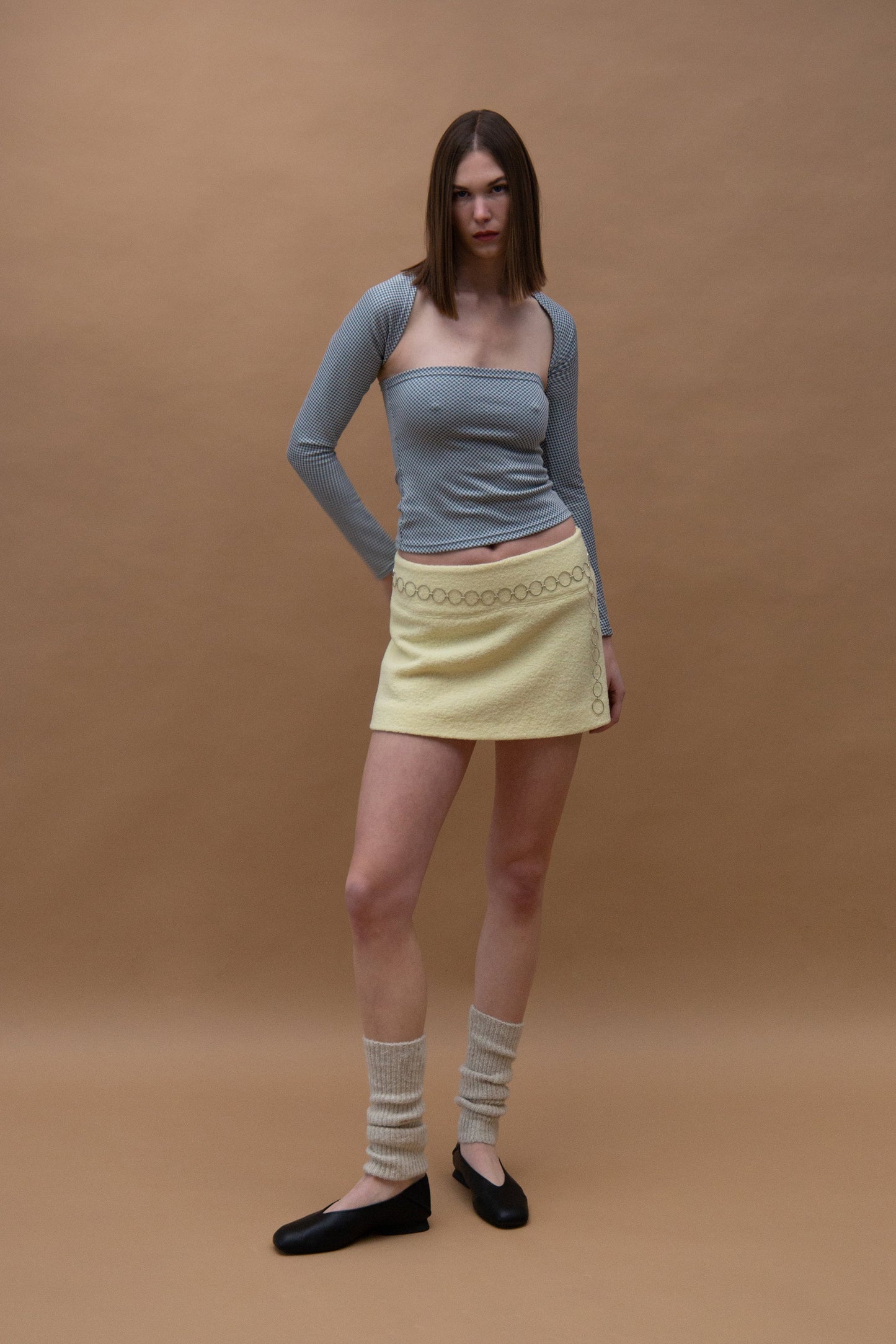 Mini skirt out of boiled wool cream